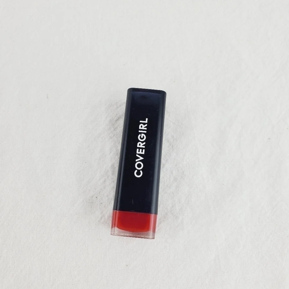 LAST ONE🔥 COVERGIRL demi matte lipstick 450 Worthy